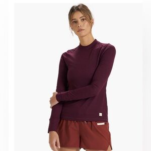 Vuori Women’s Lux Performance‎ Yoga Long Sleeve Heather Gray X-Small